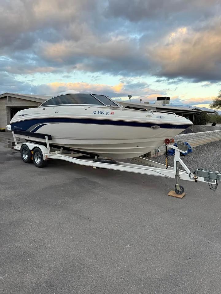 2001 Chaparral 230 SSI