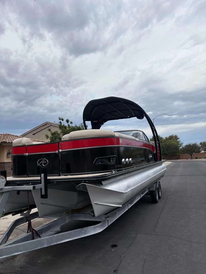 2017 Avalon Catalina Tri-Toon 27 Foot Catalina 2785