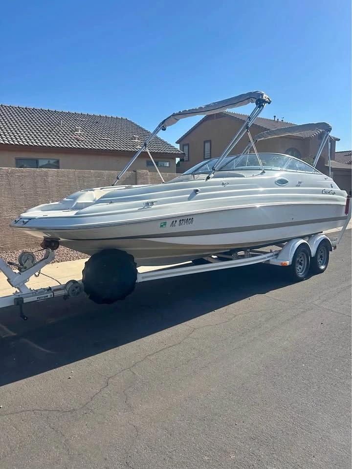 1998 Chris Craft 230 sport-deck 230 Sport Deck