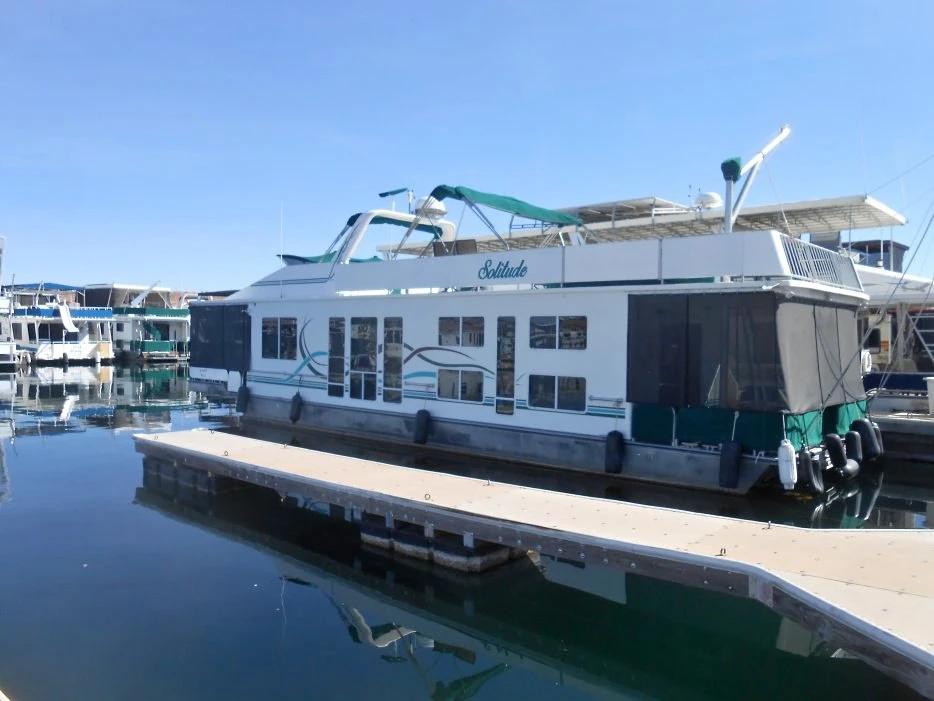 2000 Horizon 16' X 55' Widebody Houseboat Horizon 16 x 55 Widebody