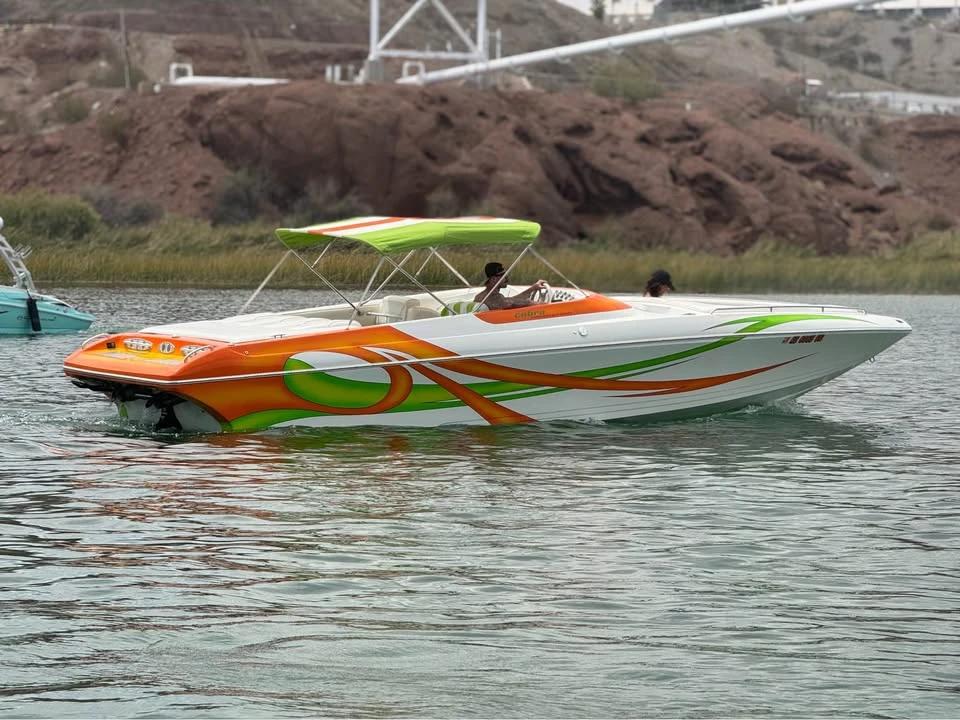 2004 Cobra 270 razor