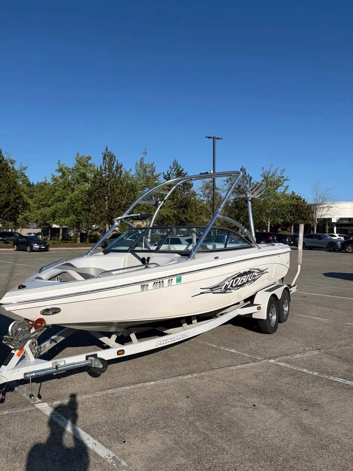 2008 Moomba Mobius LSV