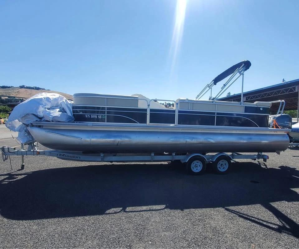 2014 SUNCHASER/SMOKER 8525 CRUISE Eclipse 8525 Cruise