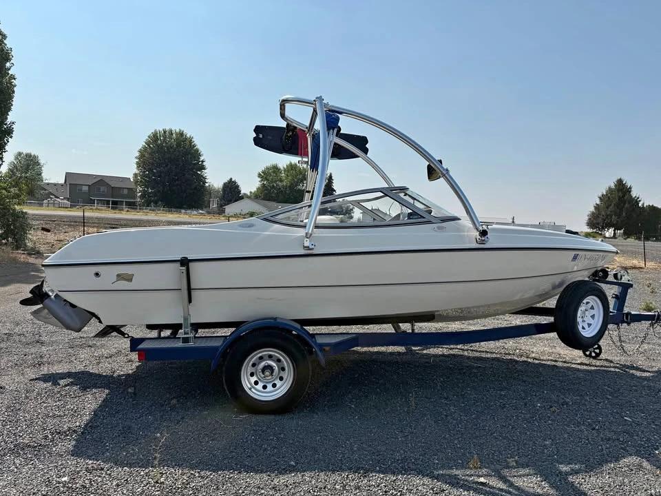 2005 Stingray 180rx