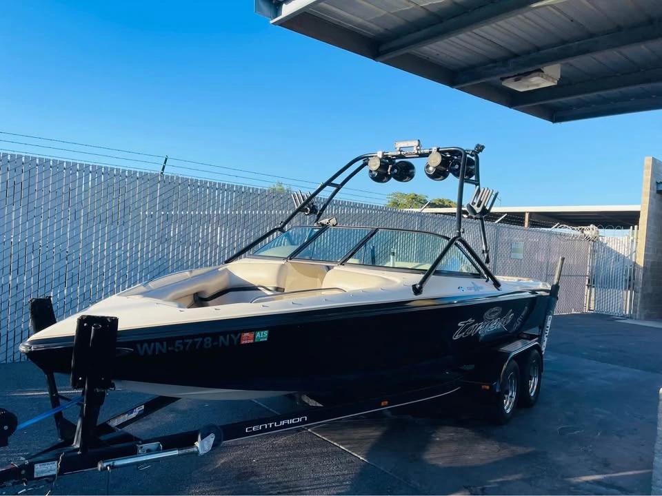 2002 Centurion tornado v-drive