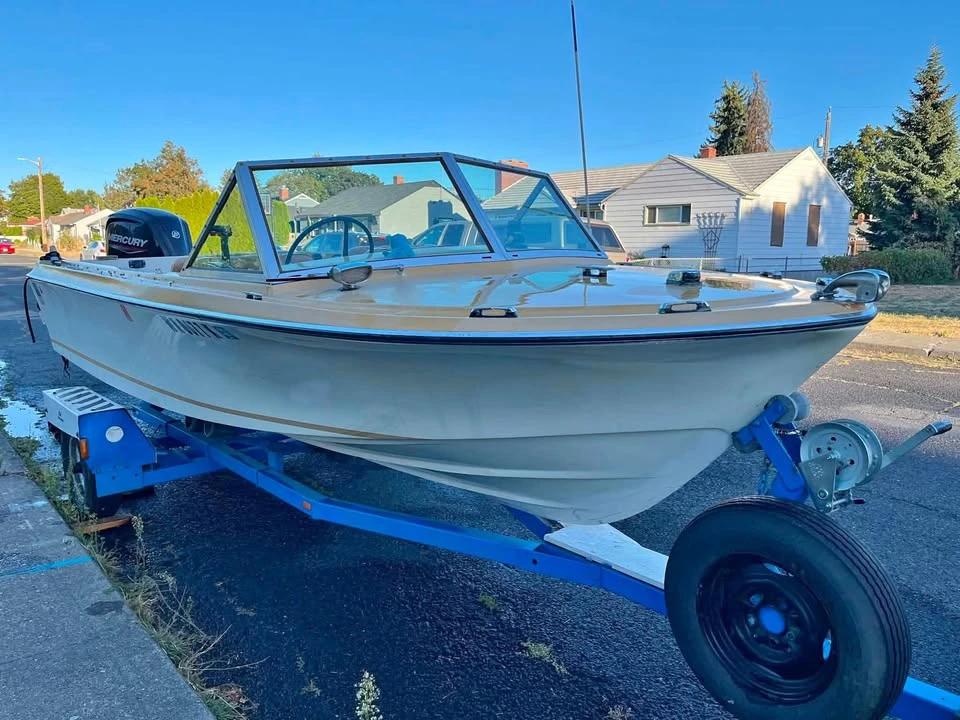 1973 Glasply fishing boats