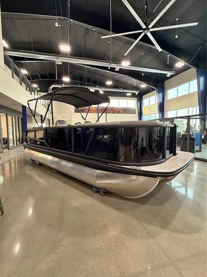 2026 Alera a22 tri-toon pontoon boat A22Q