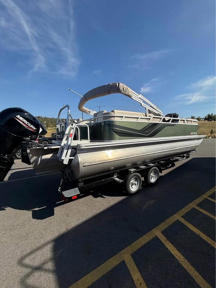 2023 Avalon venture 23 pontoon boat Venture 2380
