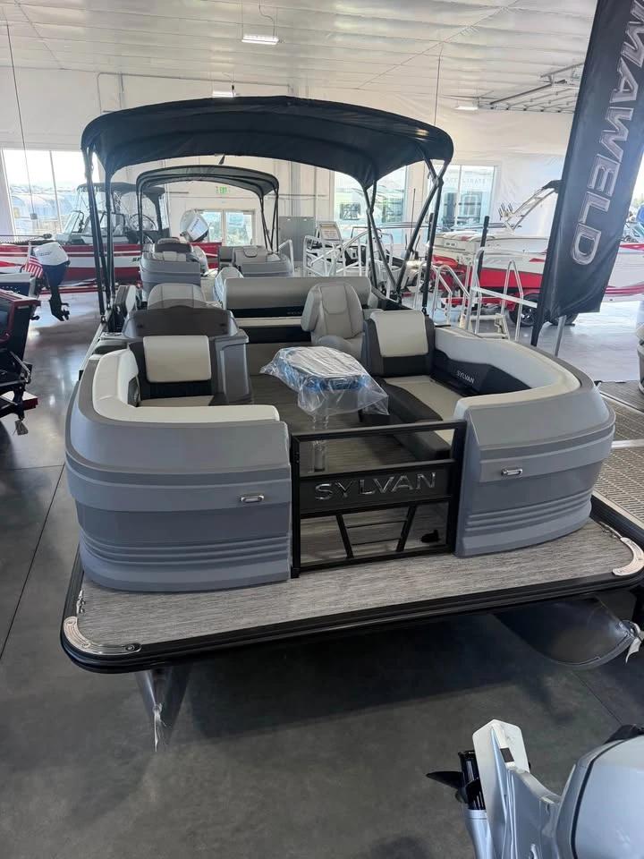 2027 Sylvan r-20 Sylvan R20