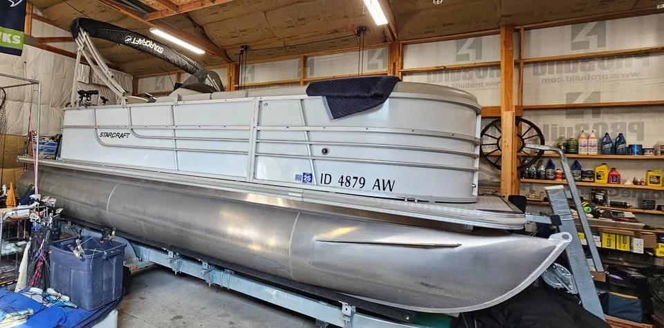 2016 Starcraft EX20 GLS Pontoon Starcraft EX 20 GLS