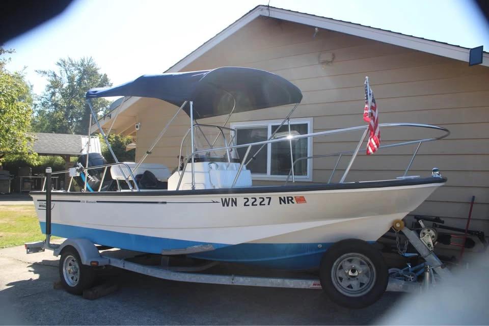 2005 Boston Whaler 17 Foot Montauk 170 Montauk
