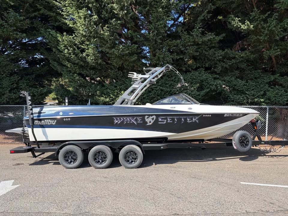 2012 Malibu wakesetter 247 lsv