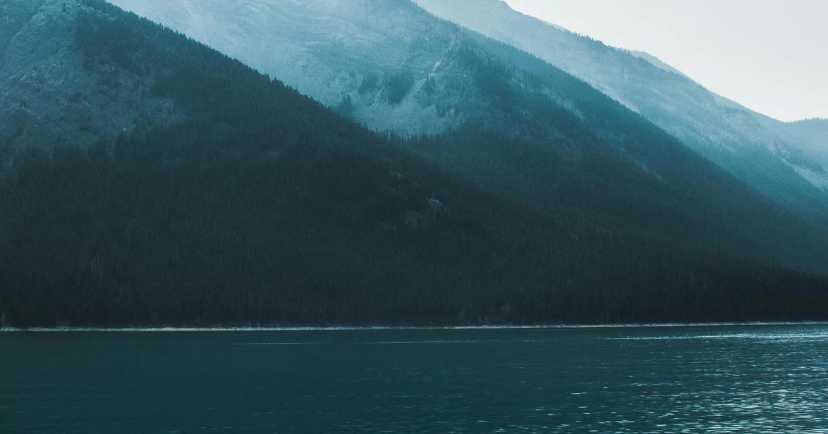 Winterizing Your Boat: Essential Steps to Protect Your Investment